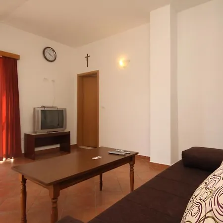 With A Parking Space Cavtat, Dubrovnik - 8576 * ツァヴタット